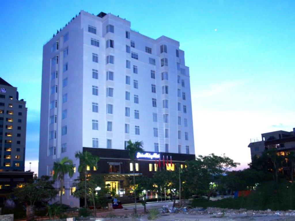 Khách sạn Golden Hạ Long